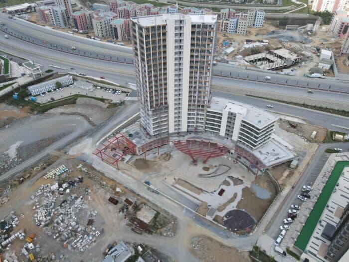 3. İstanbul — Verlorene Schalung